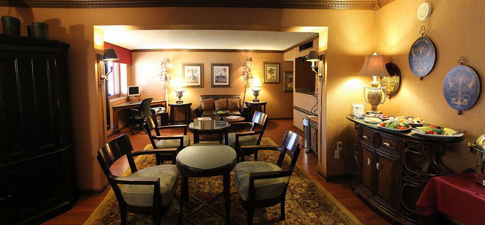 The Kensington Hotel Энн-Арбор Экстерьер фото
